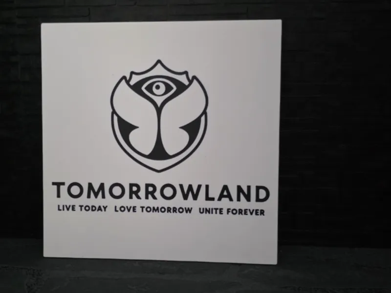 Magnet Schild " Tomorowland "
