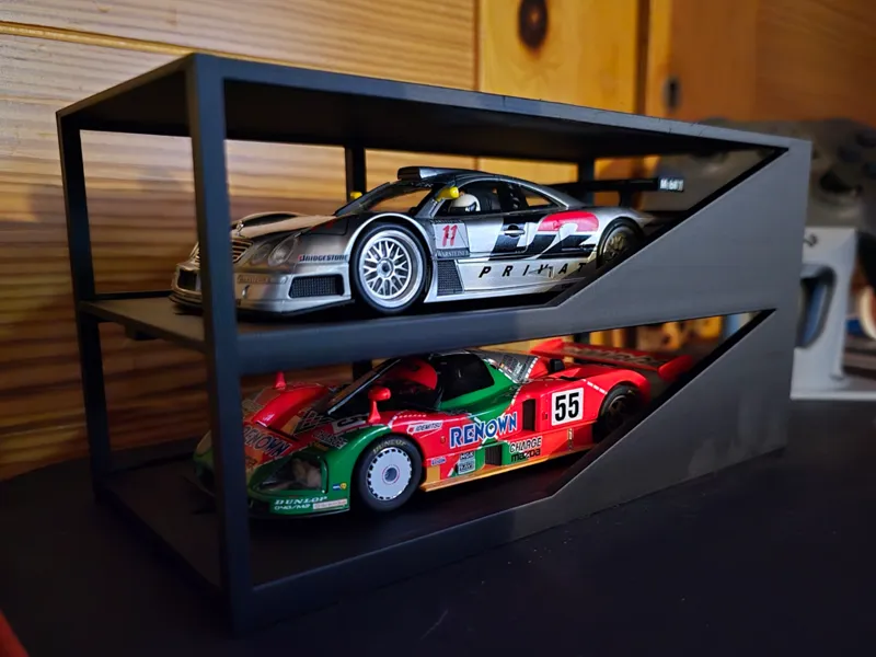 Display Slotcar Garage 132 Flat cars