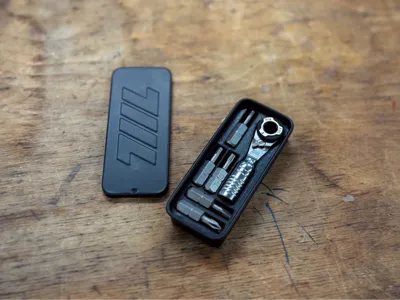 711L TG Mini Ratchet - Tin Insert with hex bits