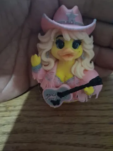 Letrero o emblema decorativo: Dolly Duck — vista de referencia 3