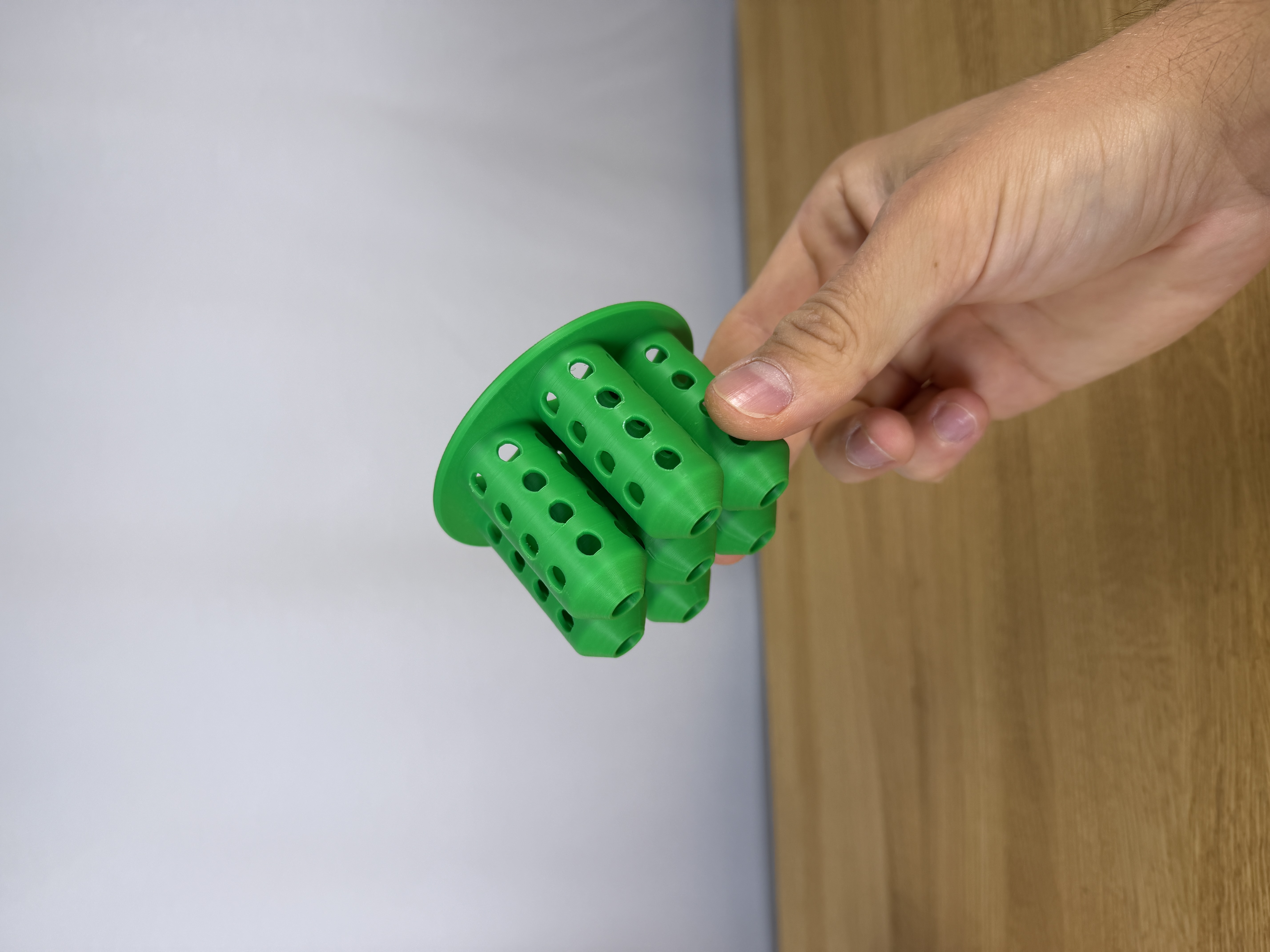Miniatura 2 do modelo 3D Hydroponic Growing Lid