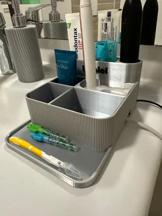 Bath organizer by Daniel