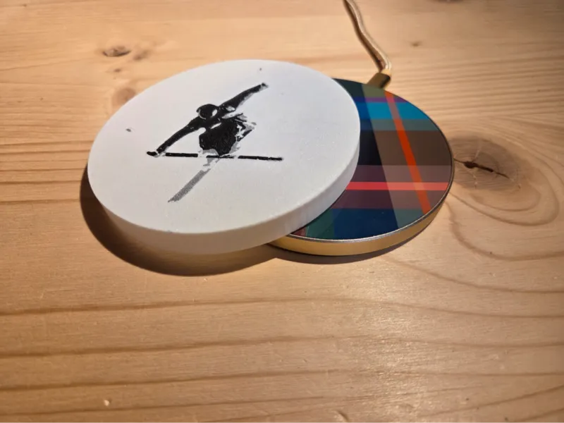 Abdeckung für  eine induktive Ladestation