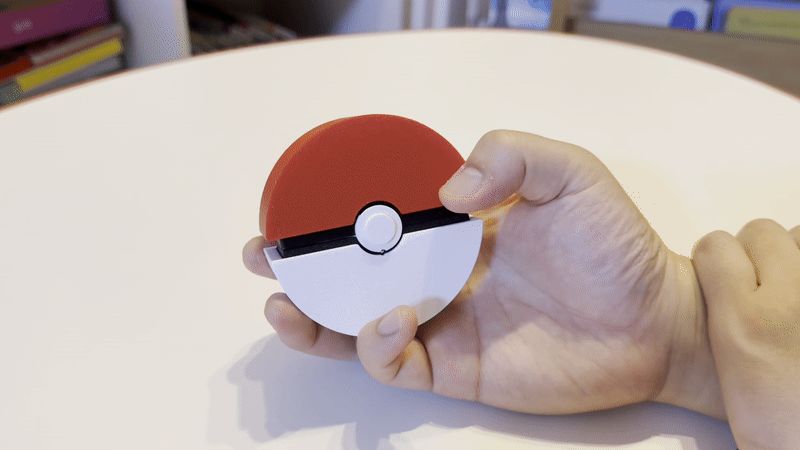 Actual Size Poke Ball AirPods pro Case 