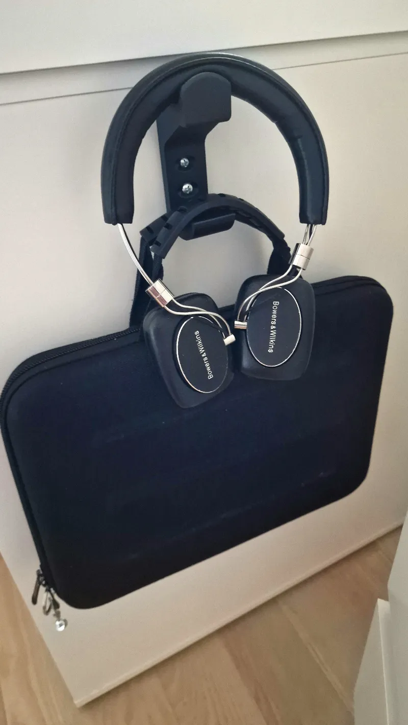 Headphone and PC bag hook
