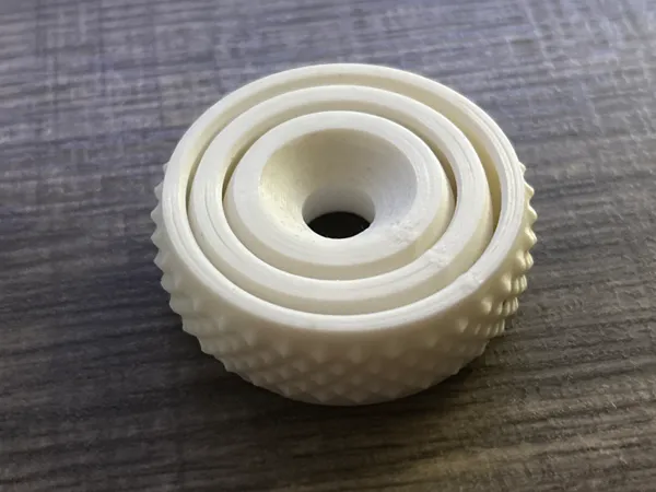 Fidget gyroscopique