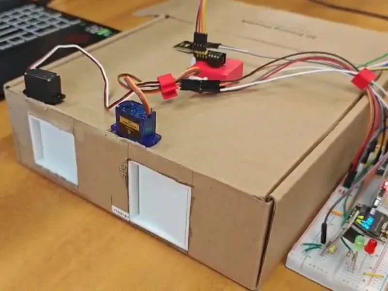 Window and Door for SG90 servomotor