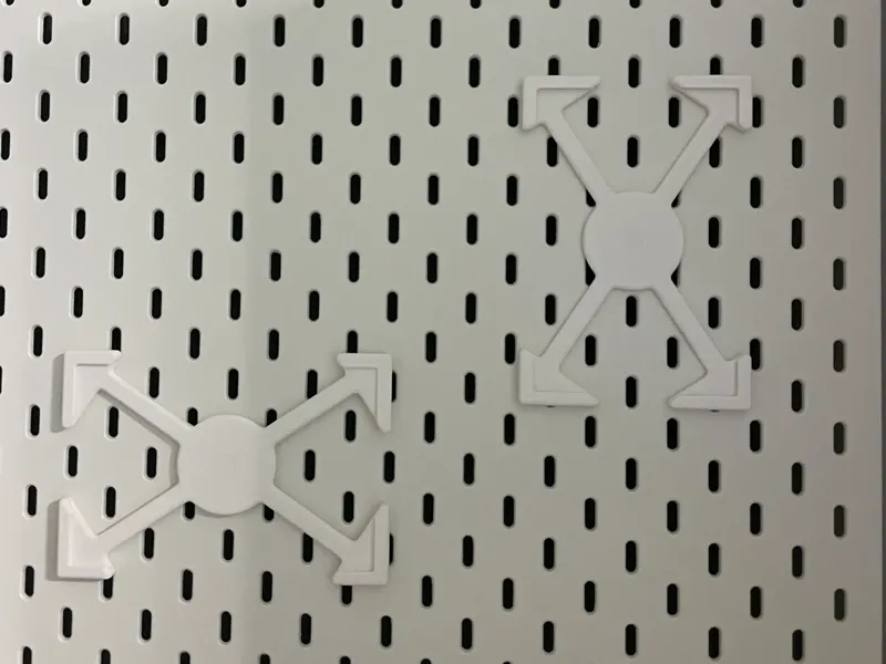 Picture frame holder for IKEA SKÅDIS