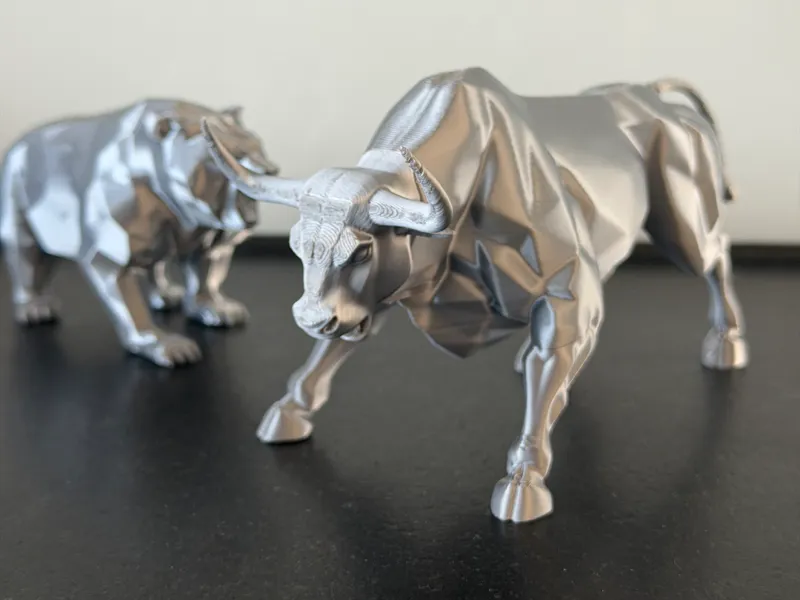 Low-Poly Bulle Statur