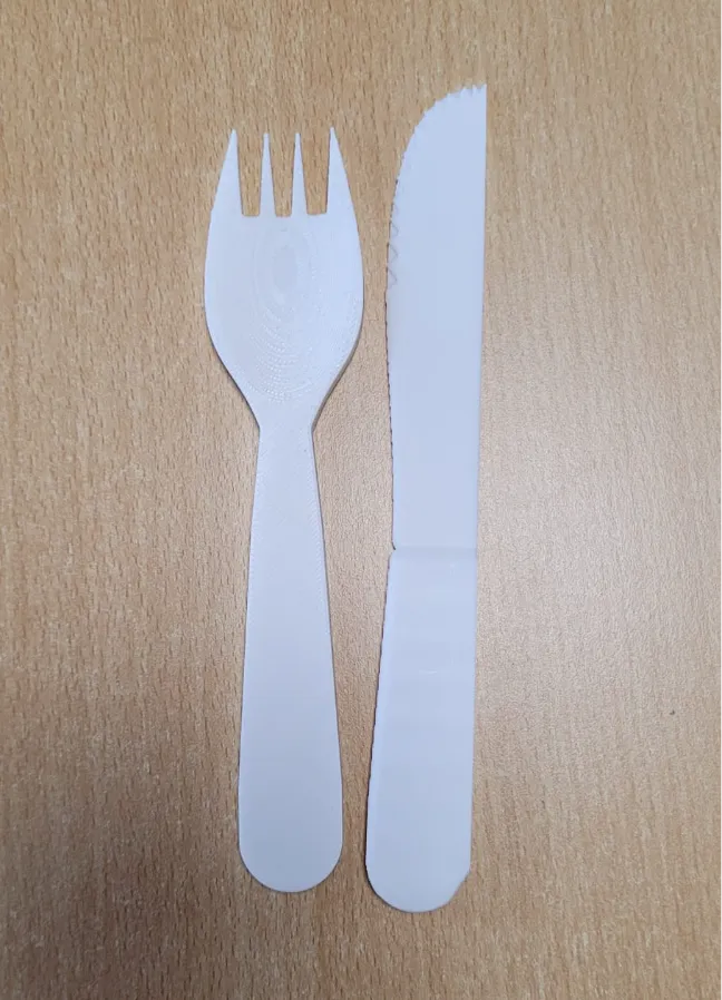 Travel cutlery (Knife and Spork) with Box by Andy MakerWorld