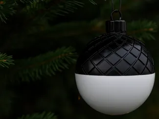 Black and white Christmas side <3