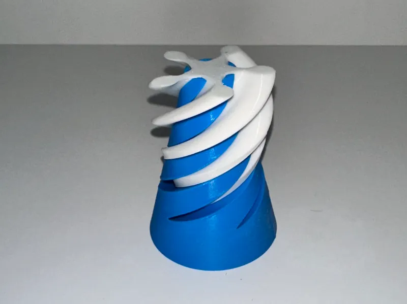 Twisted cone fidget