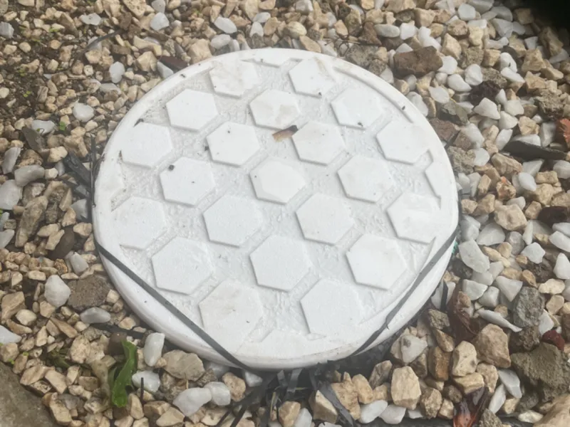 Replacement Cap for Claber Hydro 4 Irrigation Unit