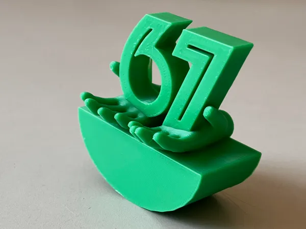 Figurine brainrot mains oscillantes 67