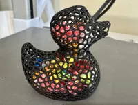 Canard en caoutchouc style Voronoï — photo 3