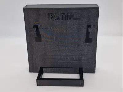 A compact stand for a Xiaomi Mesh Wi-Fi