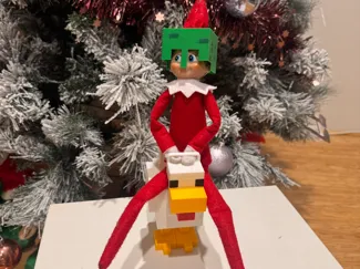 Elf on the Shelf – Minecraft Chicken Jockey!