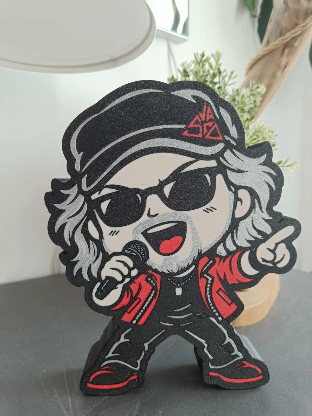 Beatiful Italian Model Lightbox Vasco Rossi Chibi - Free 3D Print Model - MakerWorld