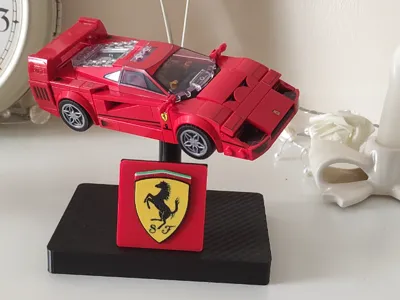 FERRARI F40 SPEED CHAMPIONS STAND 