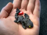 Фигурка Toothless — мини дракон с гъвкава артикулация