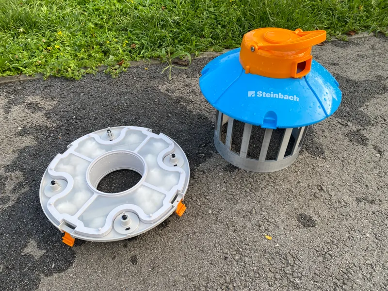 Stand for Steinbach pool robot