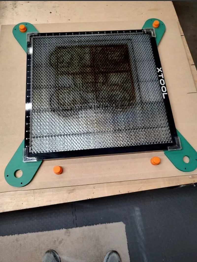 XTool D1 honeycomb holder