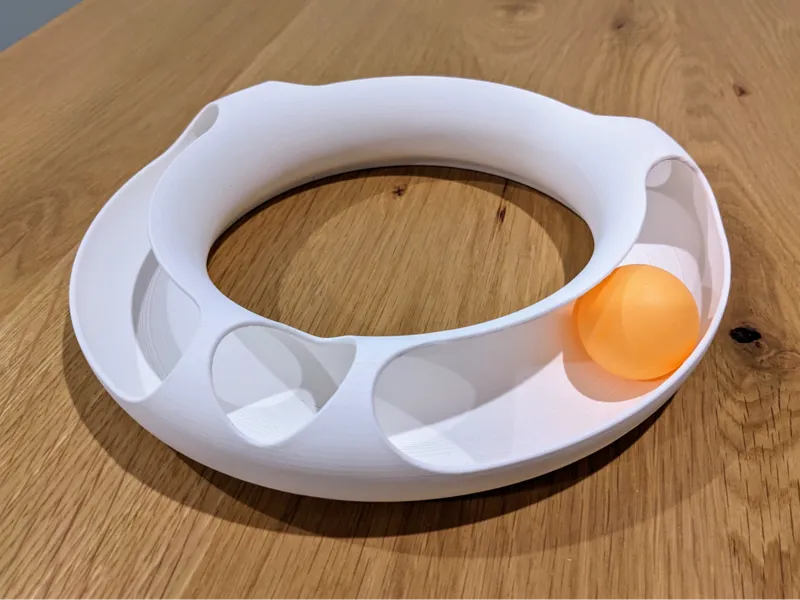 Minimalist Cat Track (Ping pong ball)