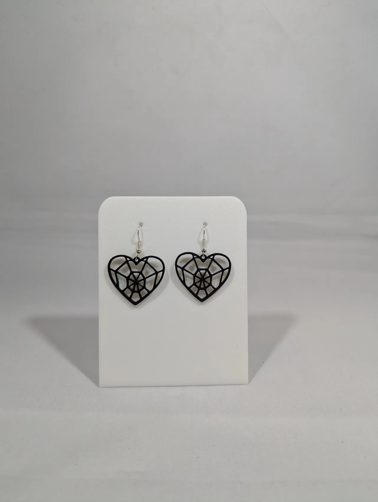 Webbed heart earrings view 4