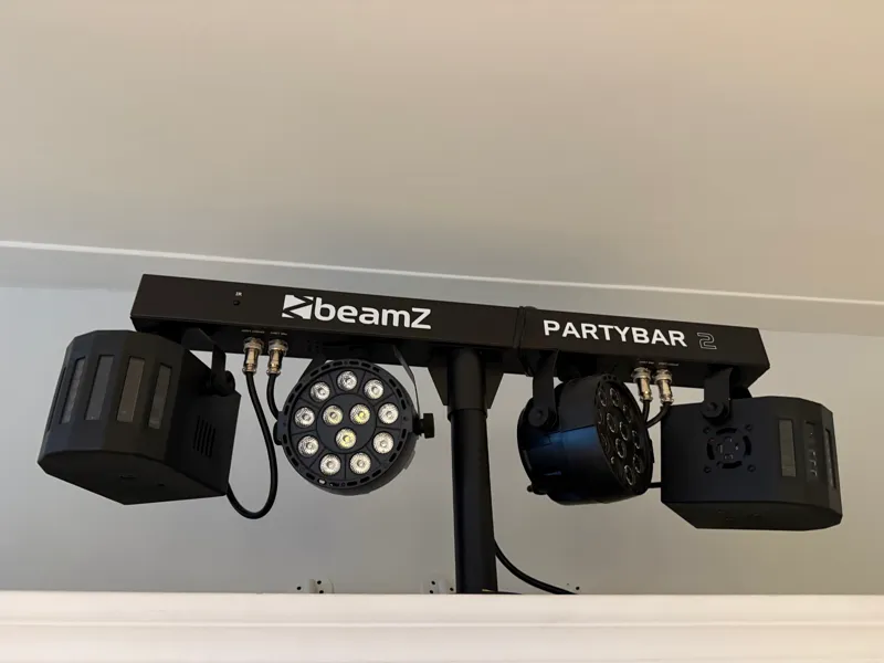 35mm pole stand for discolight or speakerbox