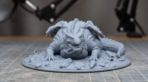 Adorno temático: Gluttonous Dragon Hoard | RPG Mini — referencia de MakerWorld