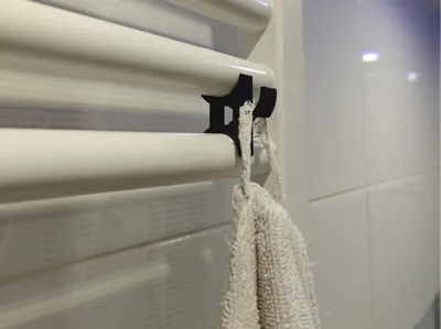 Towel rack for radiator (very durable)