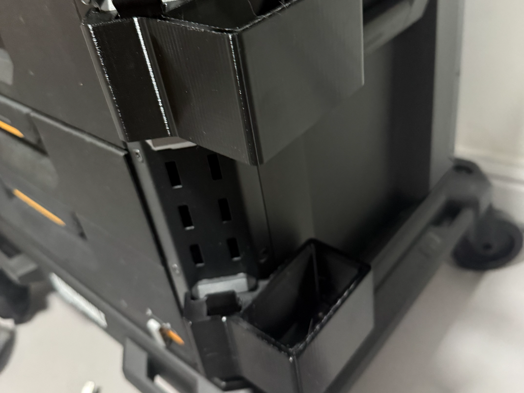 拓必得 TOUGHBUILT Level Holder Ver.B