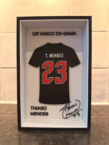 Marco decorativo: Thiago Mendes - Vasco da Gama - Jersey Frame — vista de referencia 2