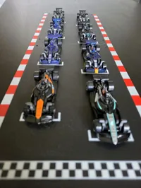 8 car version no logo (no screw holes)