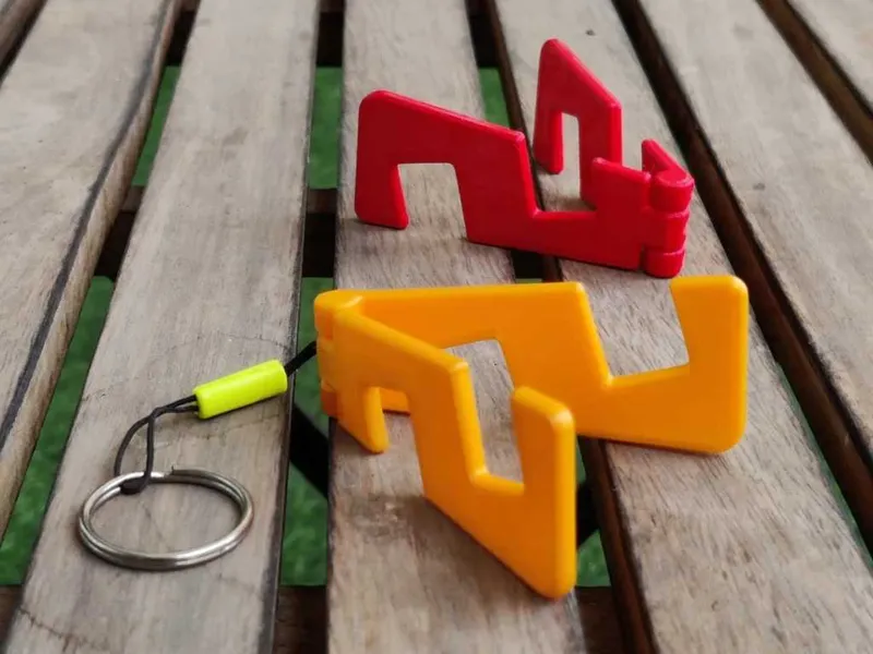 Foldable Mobile Stand Keychain