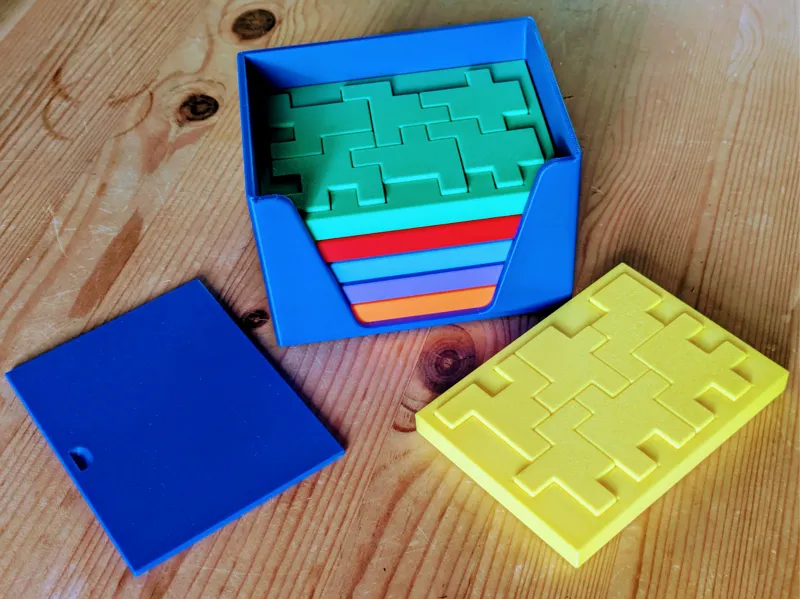 Cube-flat puzzle box (holds all 6)