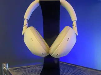 Headphone stand 