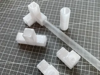 Pipe connector for small pipe