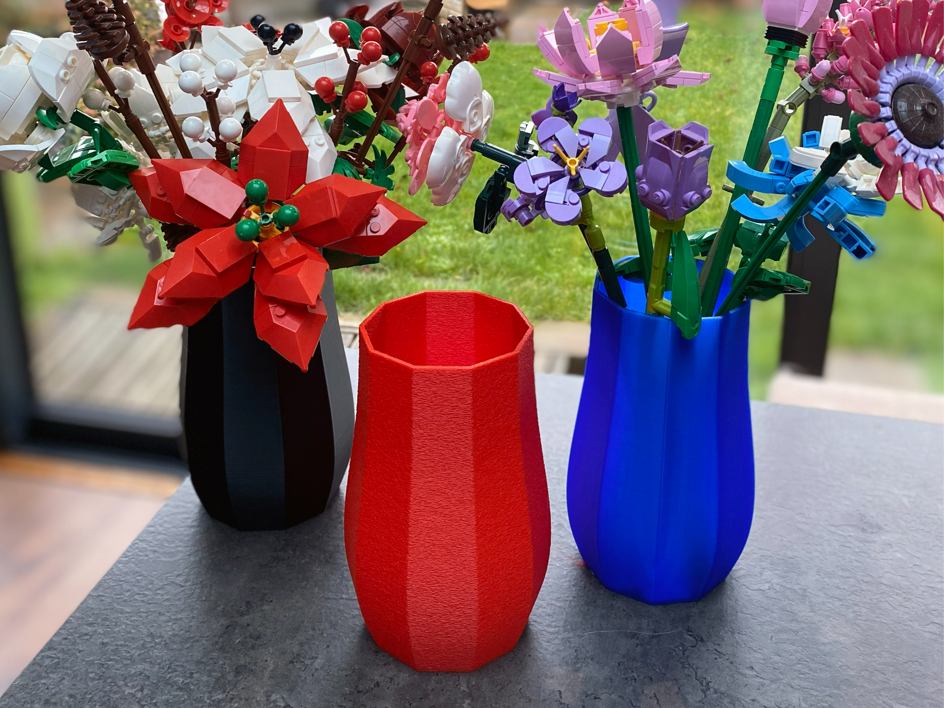 Simple Vase for Brick-Built Flowers