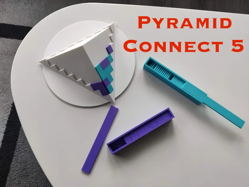 Pyramid Connect 5 board game