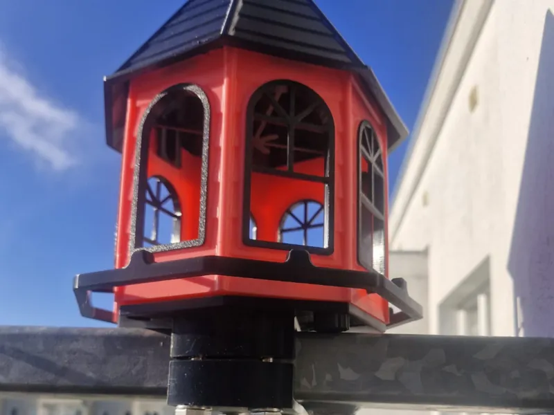 Geländerhalter 100x40 klassisches Vogelhäusschen