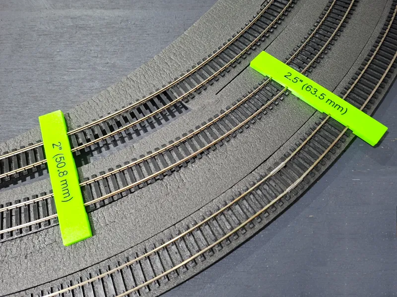HO / OO Track Aligners (model trains)