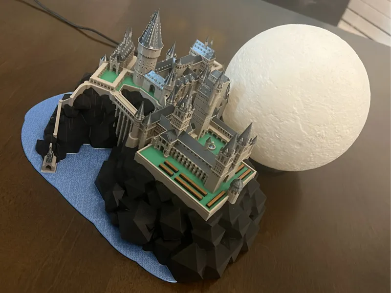 Hogwarts Castle with Moon Lamp