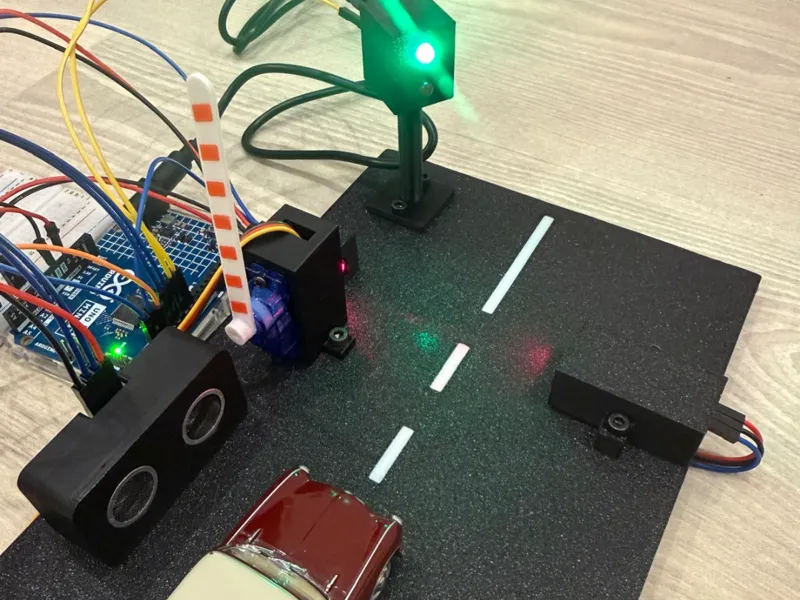 Arduino Parkhausschranke mit Sensorik 