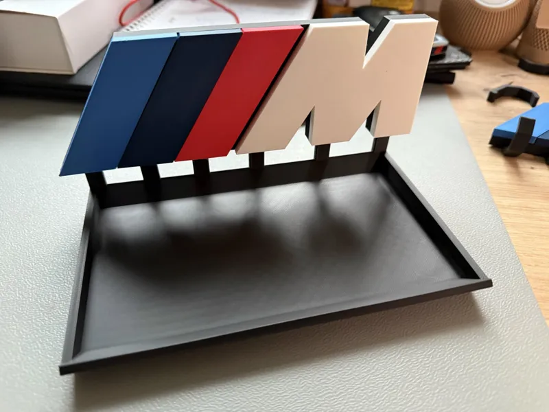 Ablageschale für Dokumente (BMW MPower key hanger)