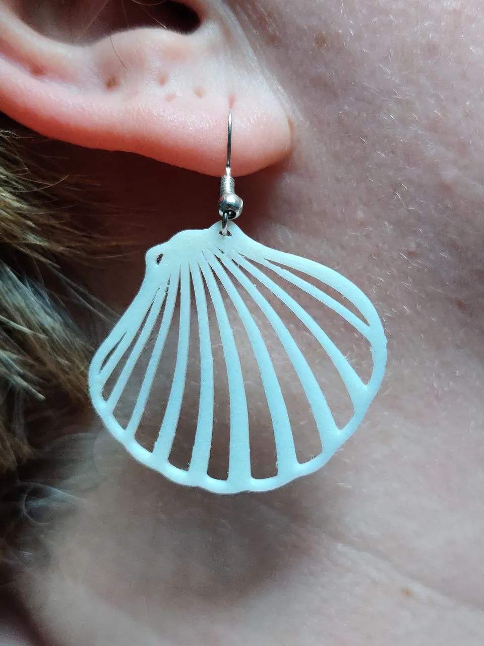 Seashell Grace Earrings view 4