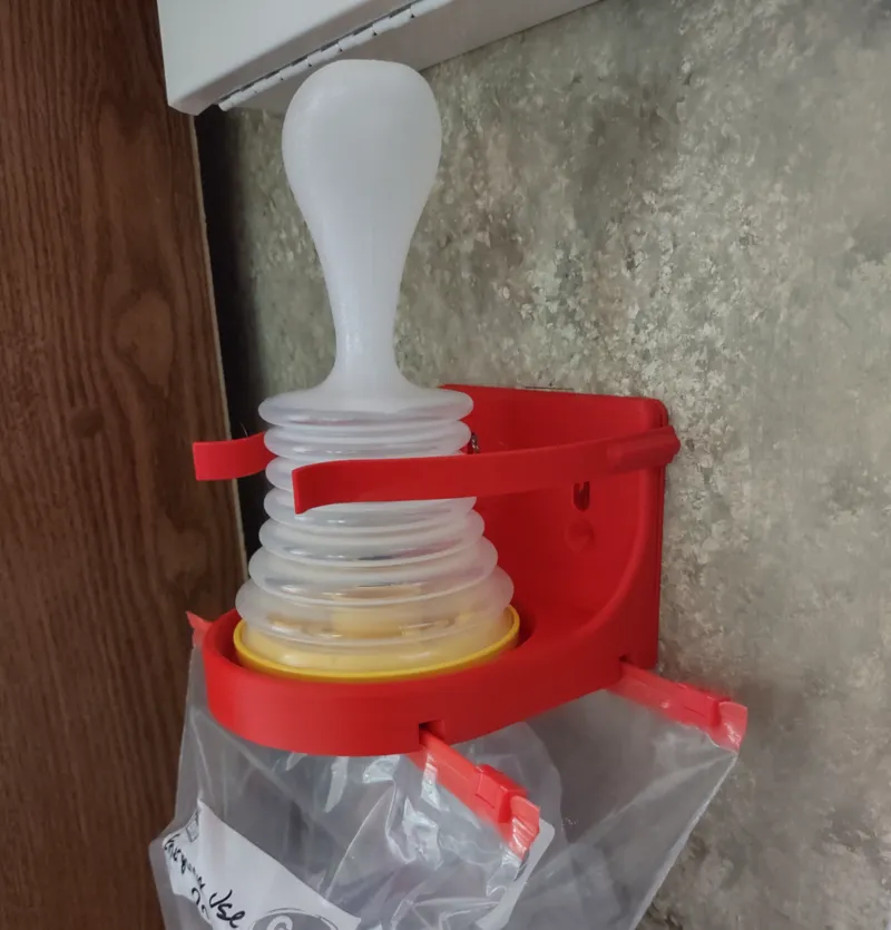 LifeVac Station