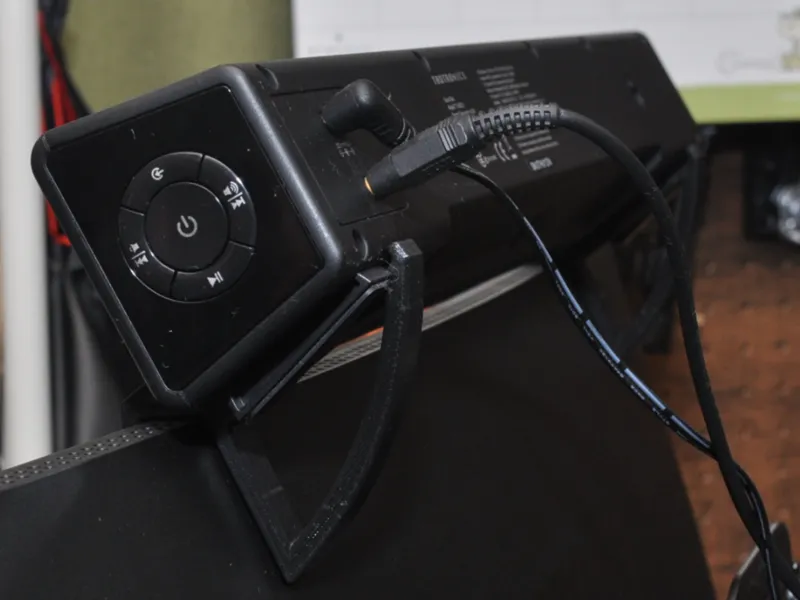 Speaker mount  on Display