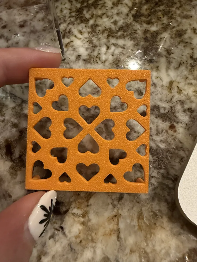 heart corm riser - Free 3D Print Model - MakerWorld