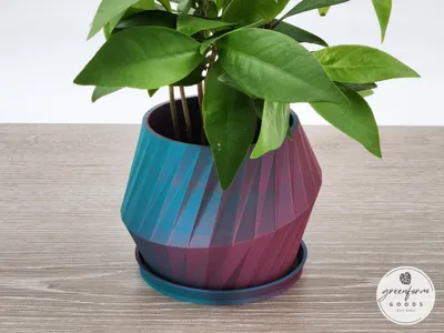 Low-Poly Modern Minimalist Planter